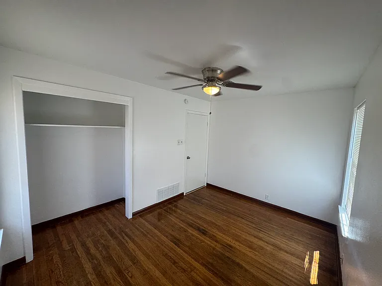 4621 Adkins Dr — Photo 10
