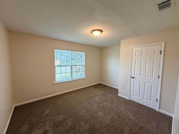 4th image of 5759 Fontana Rd