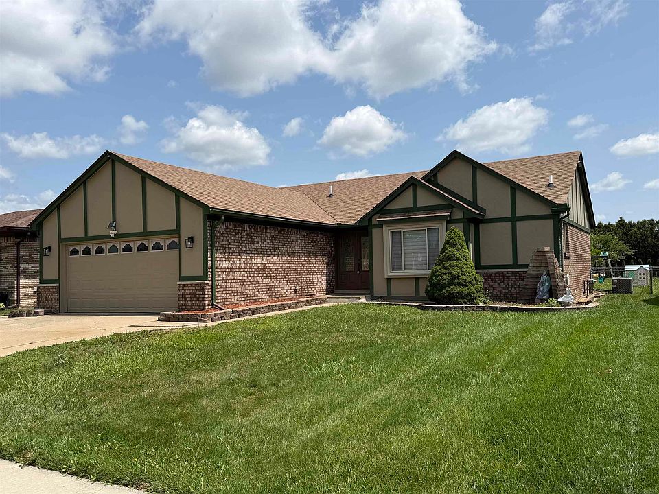 1st image of 47066 Sanborn Dr