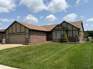 47066 Sanborn Dr, Macomb, MI 48044