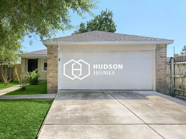 5117 Deborah Ln, Baytown, TX 77521