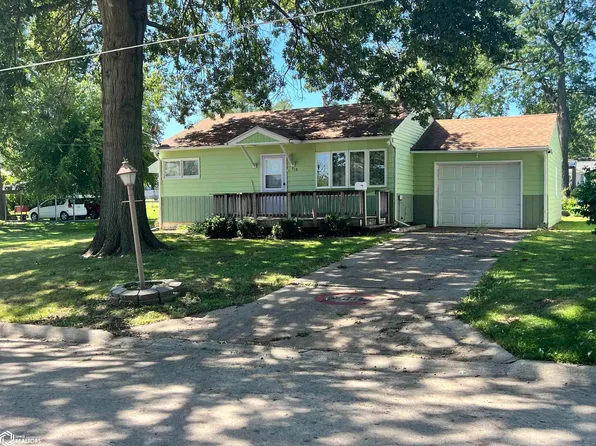 718 N 13th St, Centerville, IA 52544