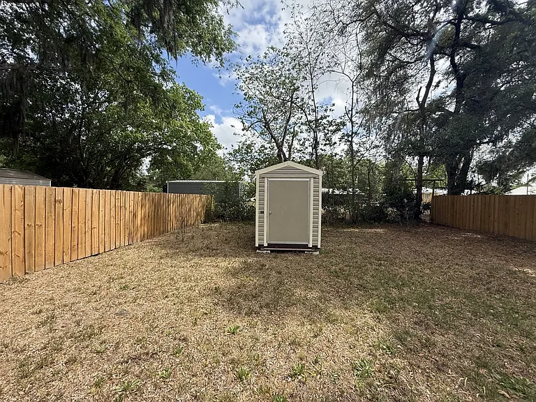 13323 NW 157th Ave — Photo 18