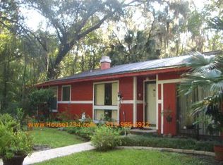 105 NE Weaver Run, Micanopy, FL 32667