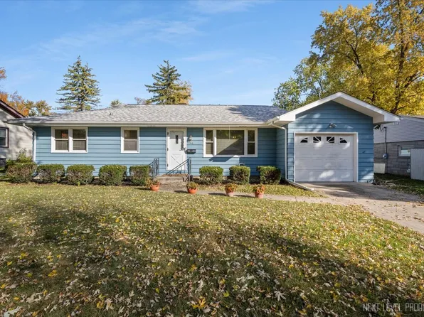 644 Gilbert Ter, Aurora, IL 60506