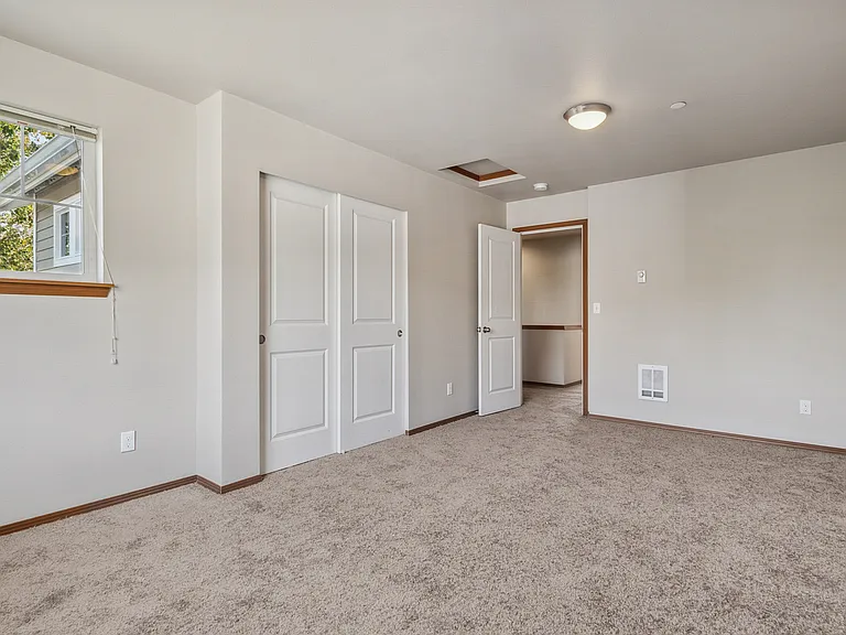 514 Yauger Way NW #101 — Photo 16