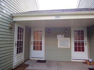 230 S Main St APT 17, Providence, RI 02903