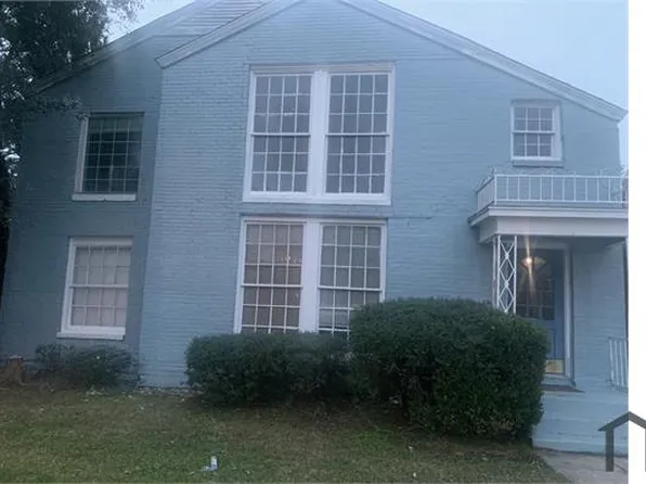 2077 Hazel St, Beaumont, TX 77701