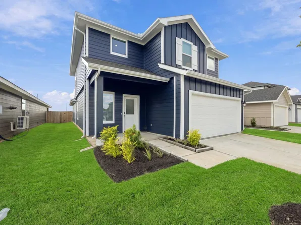 2611 Magnolia Dr, Rosenberg, TX 77471
