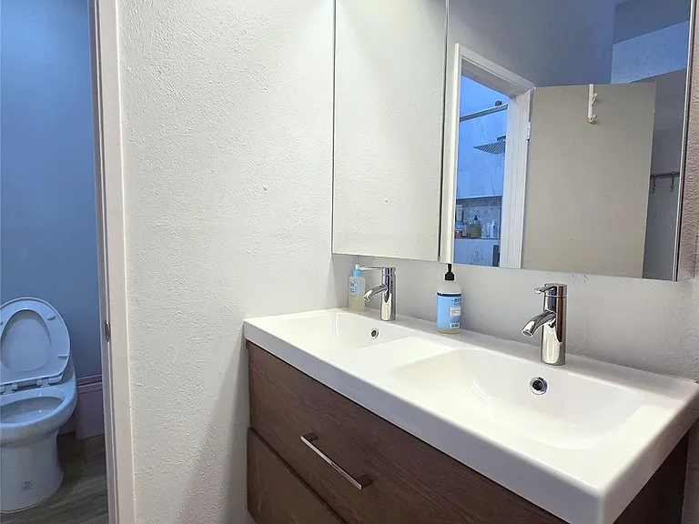 7122 Wood Hollow Dr #56 — Photo 17