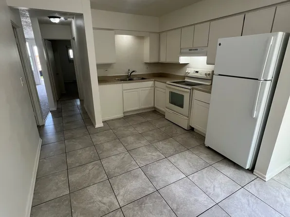 2416 Sherman Ave APT 4, North Chicago, IL 60064