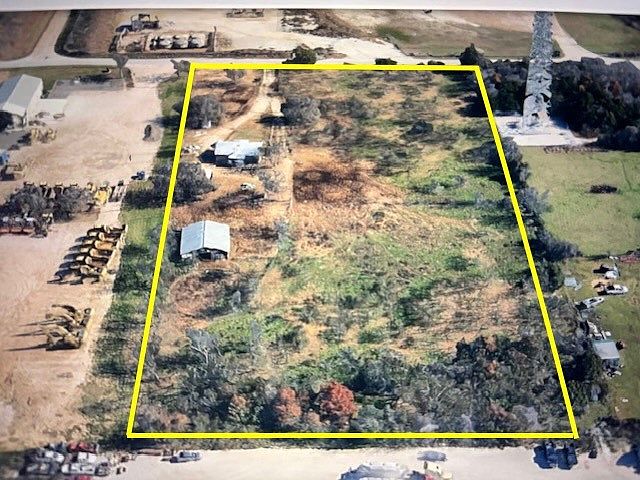 1st image of 1821 County Road 801b