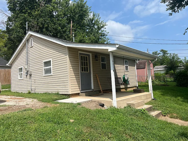 603R Ann St — Photo 1