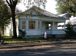 566 N School St, Ukiah, CA 95482