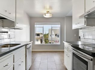 346 Hanover Ave APT 201, Oakland, CA 94606