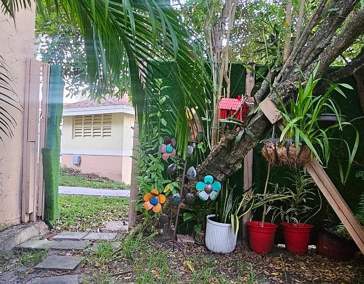 4210 NW 79th Ave #1E — Photo 36