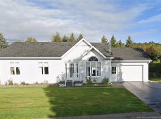 32 Mgr Dionne Ave, Edmundston, NB E3V4Y7