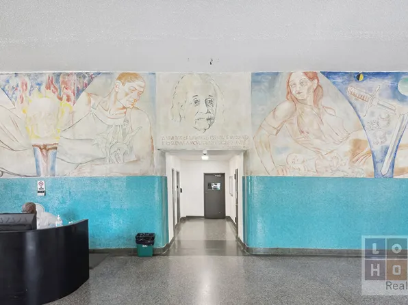 210 East Broadway image 11 of 19