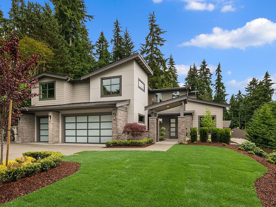 1st image of 11015 NE 47th Pl