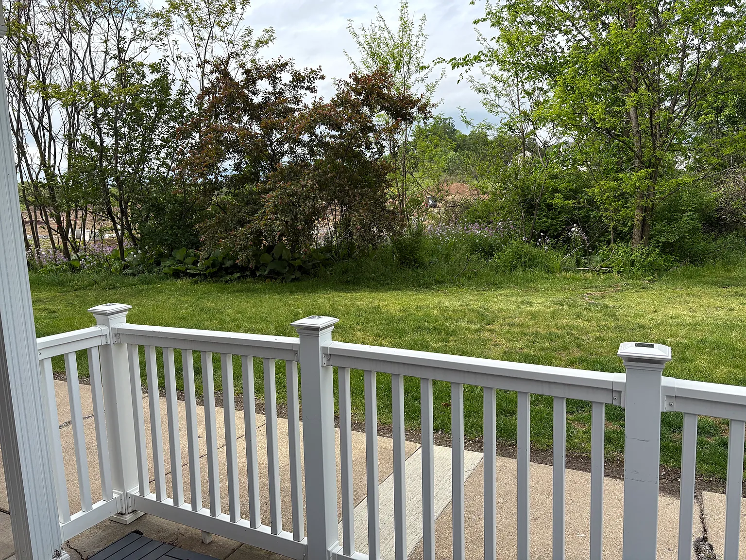 3 bed, 2.5 bath, 1612 sqft, $2,300 — Photo 4