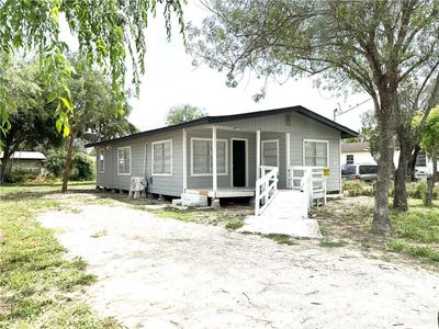210 W Ciro Caceres Ave, Elsa, TX, 78543