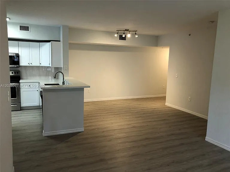2544 Centergate Dr #108 — Photo 2