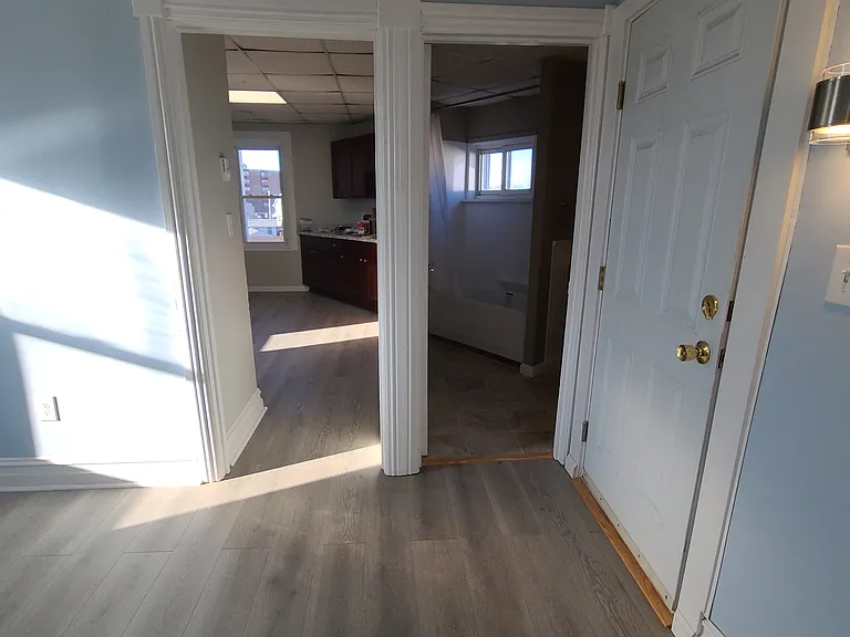 339 Chestnut St #302 — Photo 18