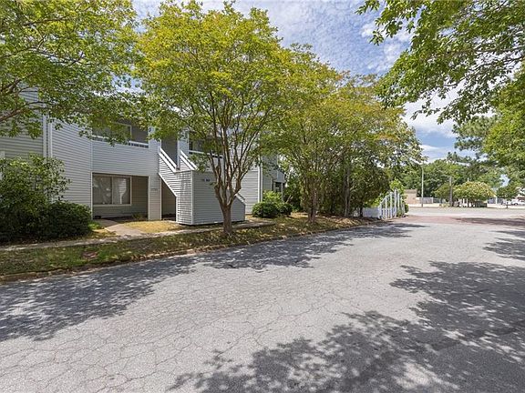 3rd image of 4704 Teal Duck Ct