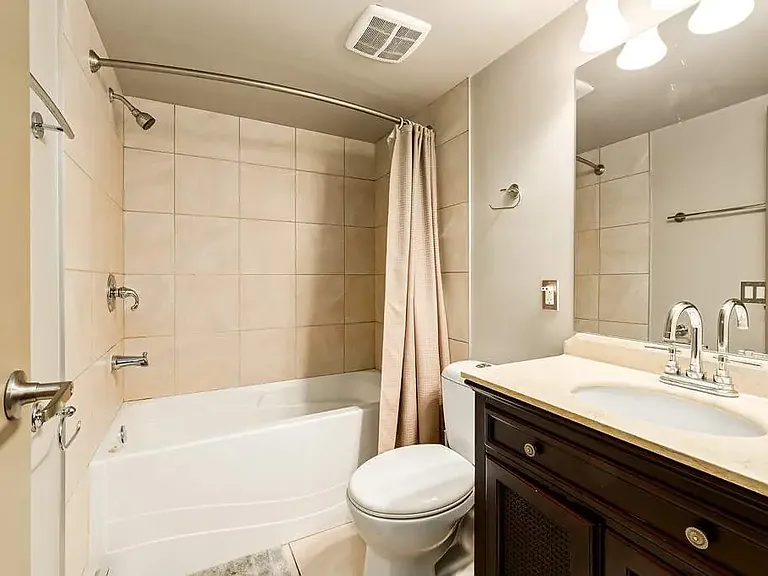 1816 16a St SW #304 — Photo 18