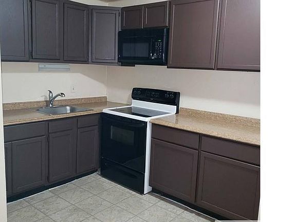 4th image of 2542 S Big Bend Blvd APT 20