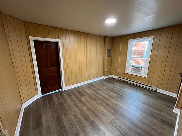 1 bed, 600 sqft, $1,300 — Photo 2