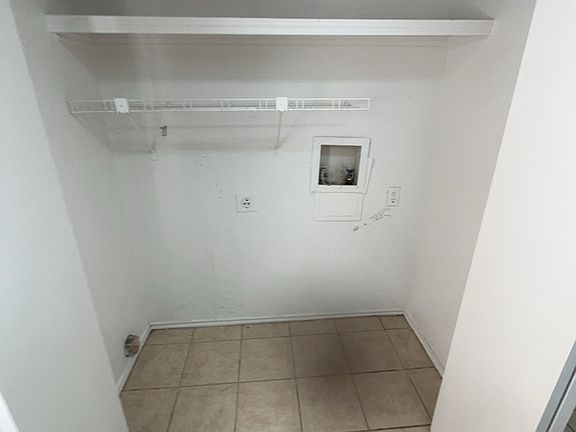 4th image of 2603 Woodmont Trl #2603