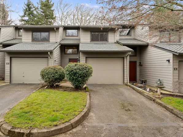 7920 NE Loowit Loop APT 31, Vancouver, WA 98662