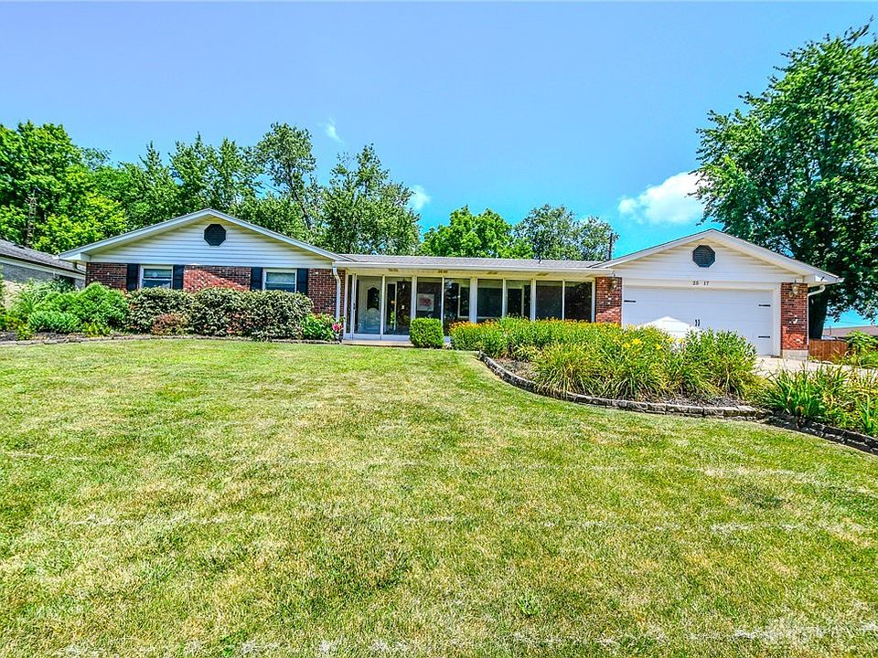1st image of 2517 Banyon Dr