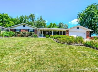 2517 Banyon Dr, Dayton, OH 45431