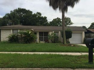 11922 Valencia Ct, Seminole, FL 33772