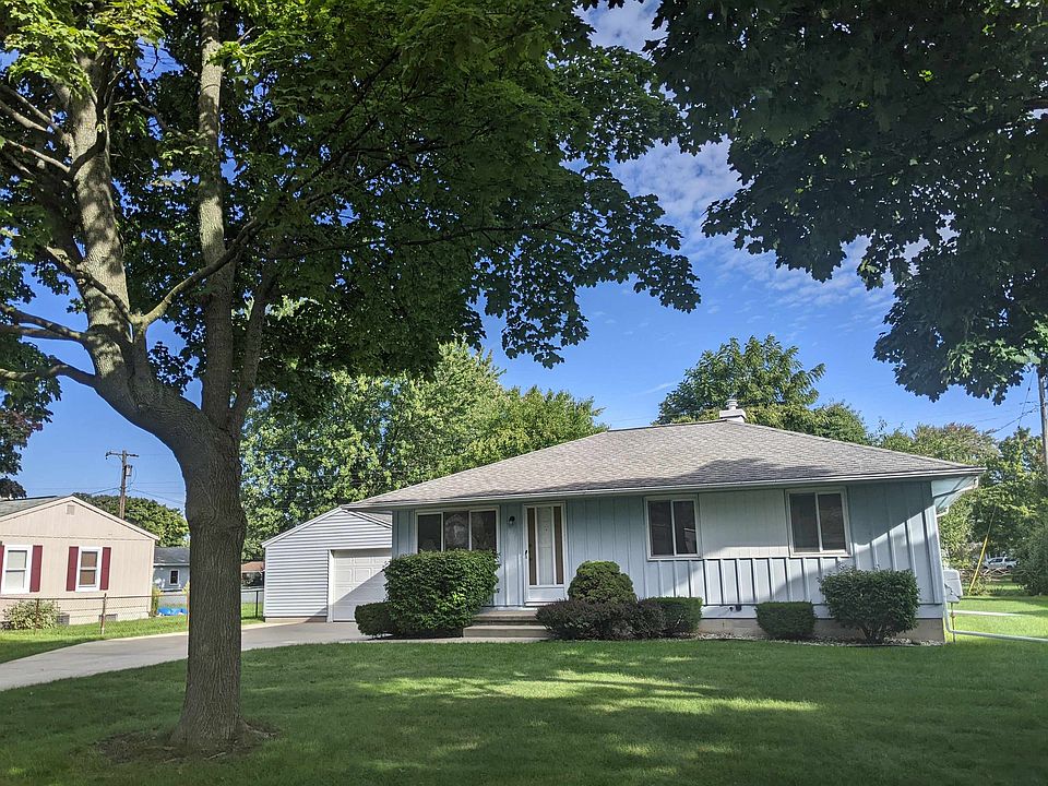 1st image of 3305 Glenbrook Dr