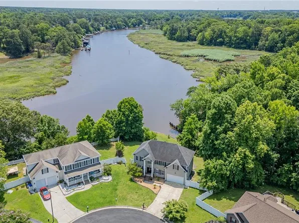 214 Water Pointe Way, Suffolk, VA 23434