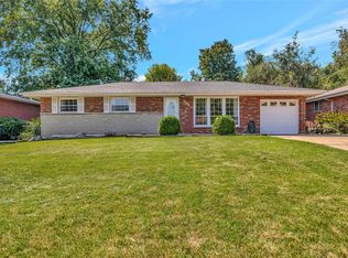 1162 Darding Dr, Saint Louis, MO