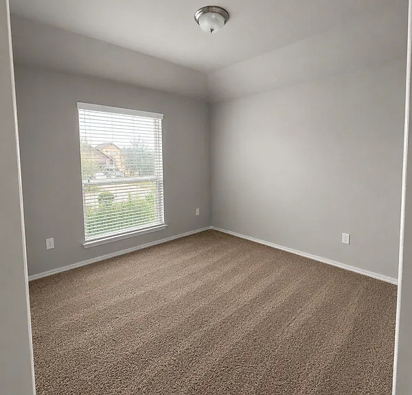 187 Limerick Rd — Photo 6