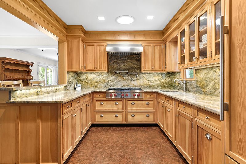 573 North Sea Mecox Rd, Southampton, NY 11968 | Out East
