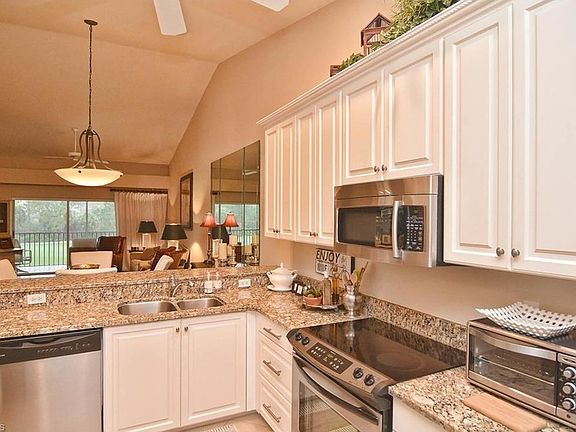 5th image of 14300 Hickory Links Ct APT 1822