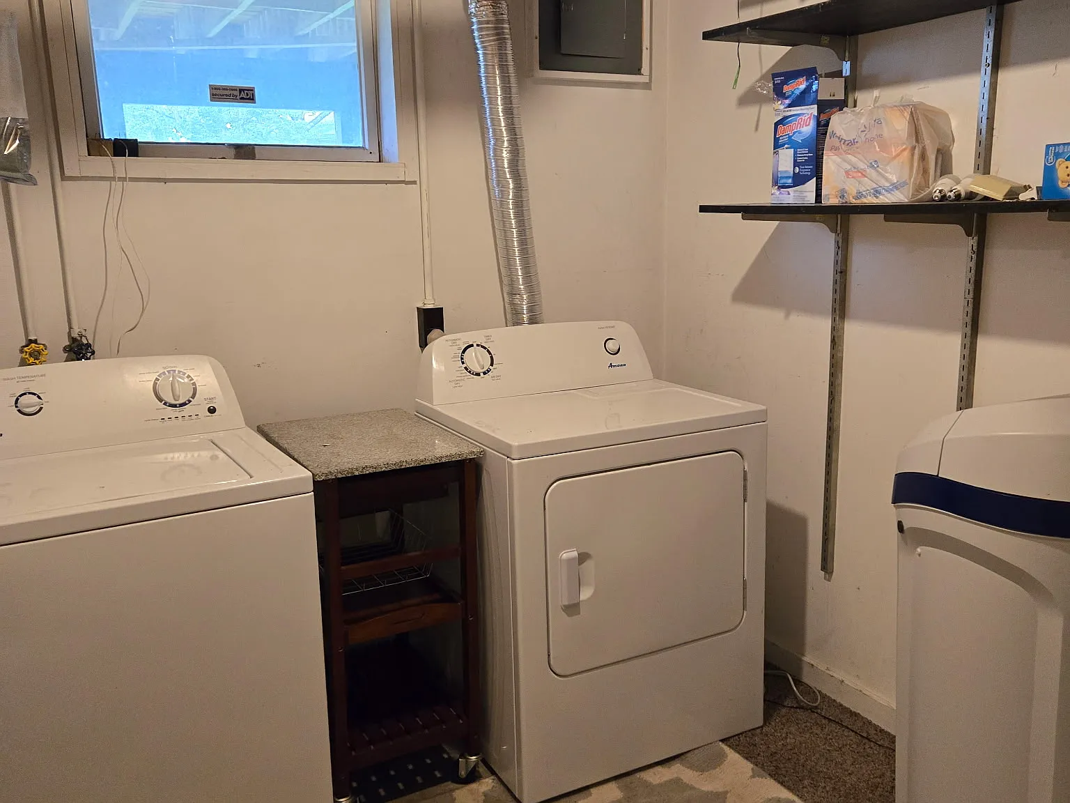 2 bed, 840 sqft, $1,700 — Photo 4