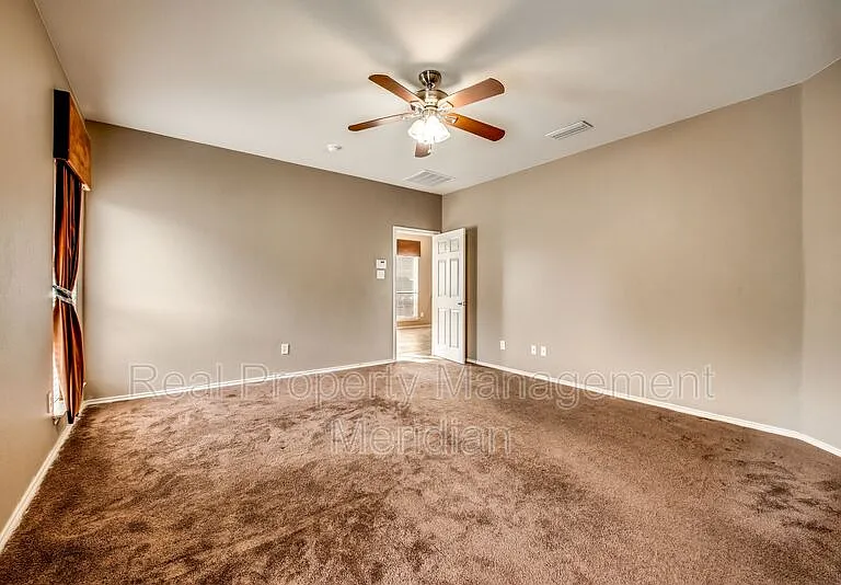 2104 Carlotta Dr — Photo 16