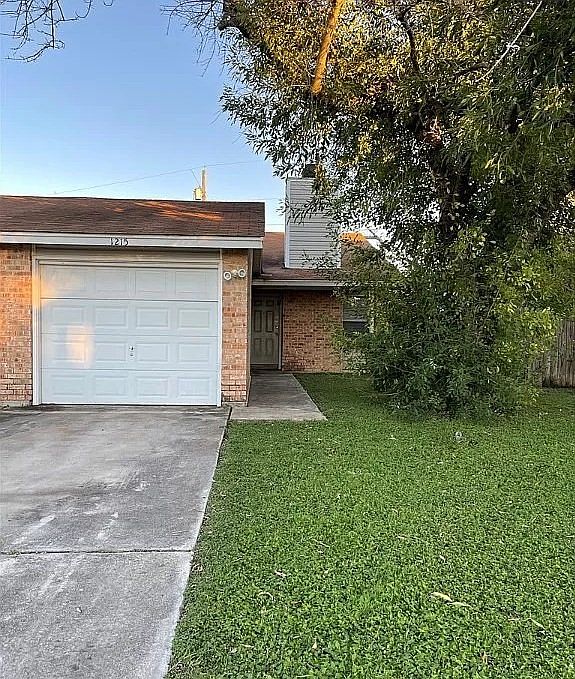 1st image of 1215 Westway Cir