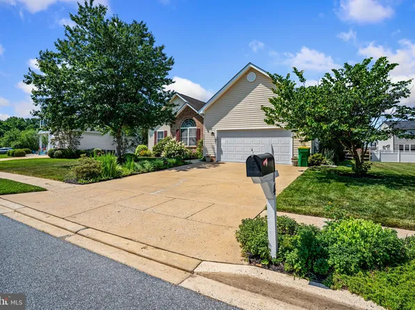 114 E Minglewood Dr, Middletown, DE 19709