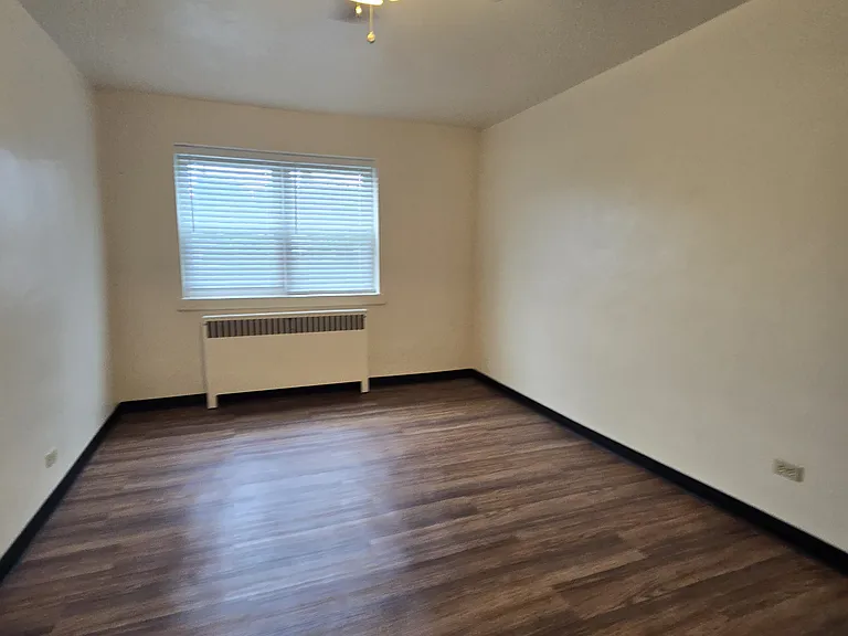 54 N Morris St #9 — Photo 6