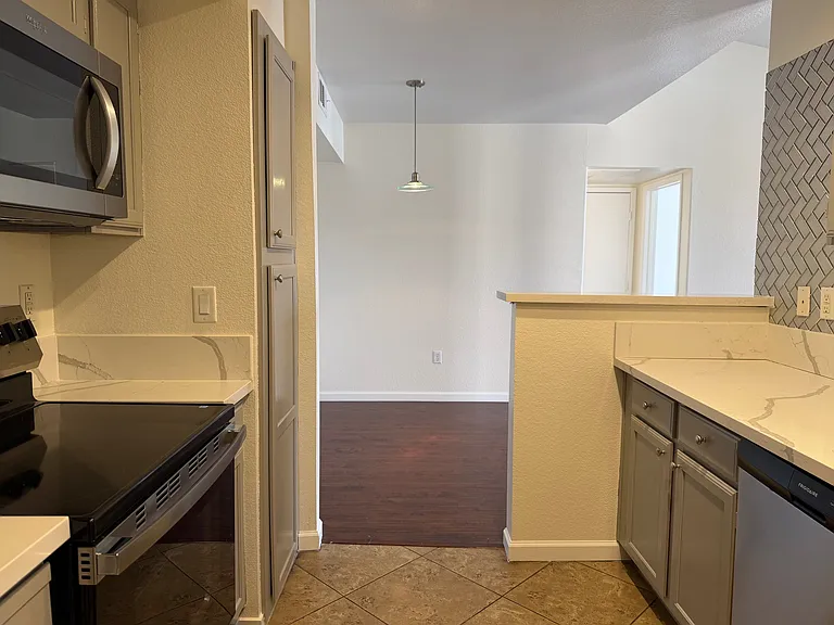 6650 W Warm Springs Rd #B — Photo 5
