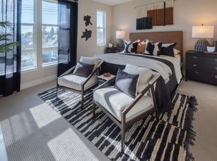 2111 Stanford St, Alameda, CA 94501