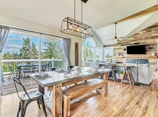 61275 Mountain Breezes Ct, Bend, OR 97702